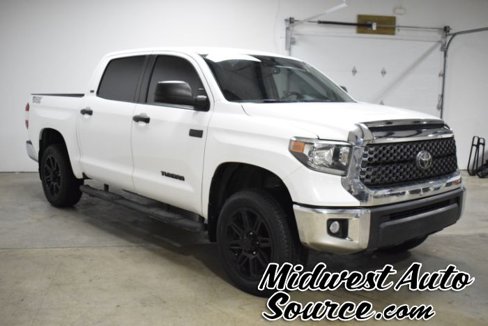 Used 2020 Toyota Tundra SR5 w/ SR5 Leather Package image 4