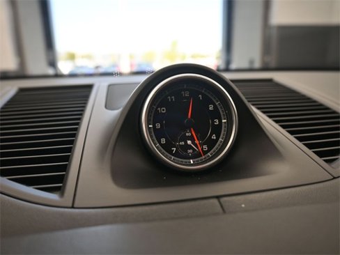 Certified 2021 Porsche Macan S image 14