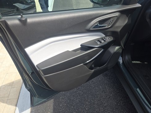 New 2025 Chevrolet Trax LT w/ Driver Confidence Package image 10