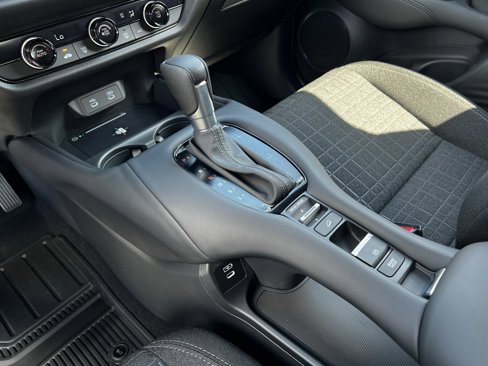 New 2026 Honda HR-V LX image 21