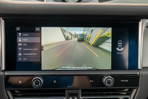 Used 2022 Porsche Macan image 24