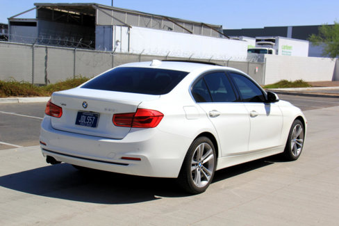 Used 2017 BMW 330i xDrive Sedan image 5