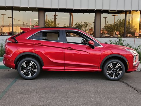 New 2025 Mitsubishi Eclipse Cross SEL image 5