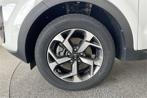 Used 2020 Kia Sportage LX w/ LX Popular Package image 46