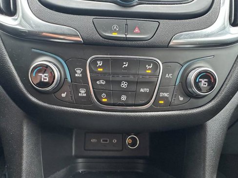Used 2024 Chevrolet Equinox LT image 34