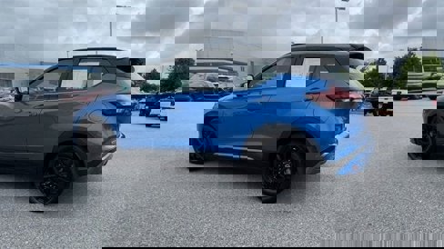 Used 2023 Nissan Kicks SR w/ SR Premium Package image 6