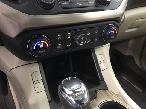 Used 2019 GMC Acadia Denali w/ Technology Package image 15