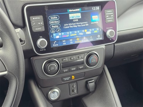 New 2025 Nissan Leaf S image 13