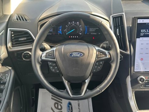 Used 2024 Ford Edge SEL image 7