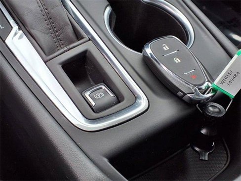 Used 2021 Chevrolet Equinox LS w/ LS Convenience Package image 14