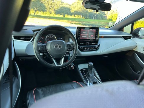 Used 2020 Toyota Corolla SE image 12