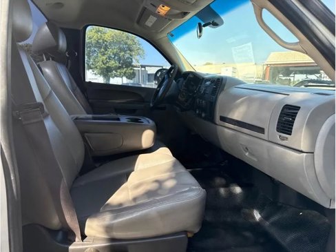 Used 2013 Chevrolet Silverado 2500 W/T image 6