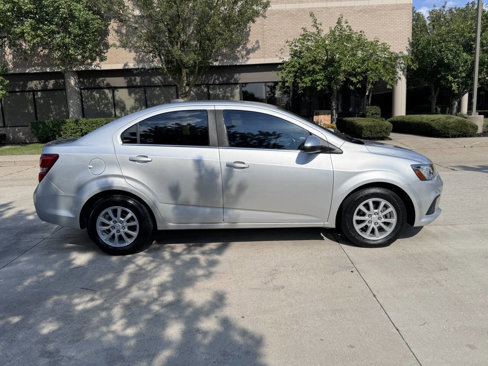 Used 2020 Chevrolet Sonic LT image 7