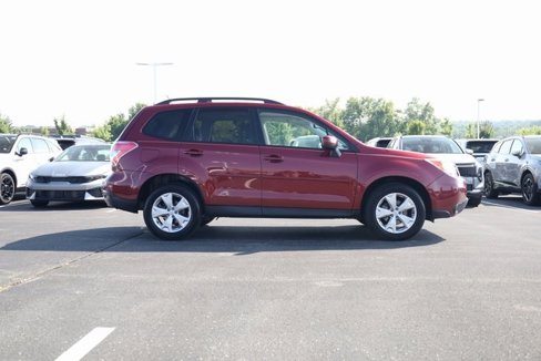Used 2015 Subaru Forester 2.5i Premium w/ All-Weather Package image 4