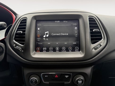 Used 2019 Jeep Compass Trailhawk w/ Leather Interior Group image 6