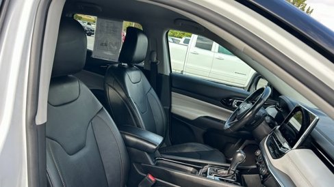 Used 2022 Jeep Compass Limited image 46