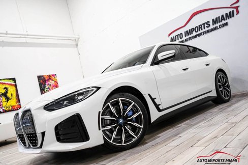 Used 2022 BMW i4 eDrive40 w/ M Sport Package image 7