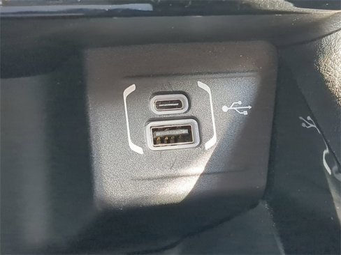 Used 2022 Jeep Compass Trailhawk w/ Trailhawk Convenience Group image 25
