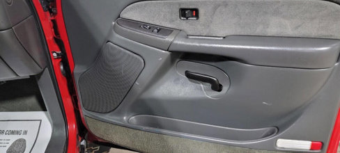 Used 2003 Chevrolet Silverado 2500 LS w/ Snow Plow Prep Package image 16