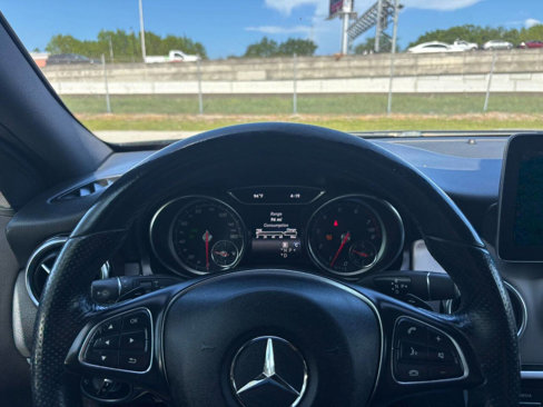 Used 2019 Mercedes-Benz GLA 250 image 21