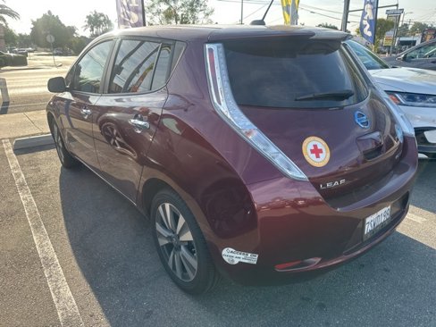 Used 2016 Nissan Leaf SV image 8