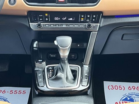 Used 2024 Kia Seltos SX image 45