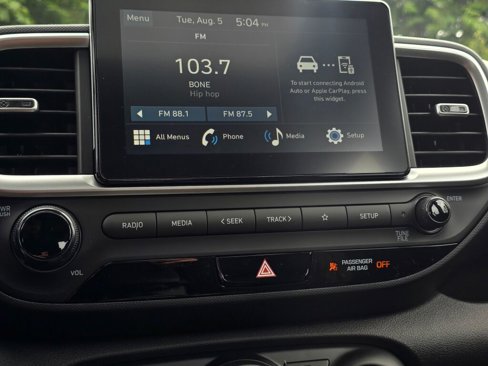 New 2025 Hyundai Venue SEL image 22