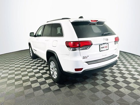 Used 2021 Jeep Grand Cherokee Laredo w/ Security & Convenience Group image 7