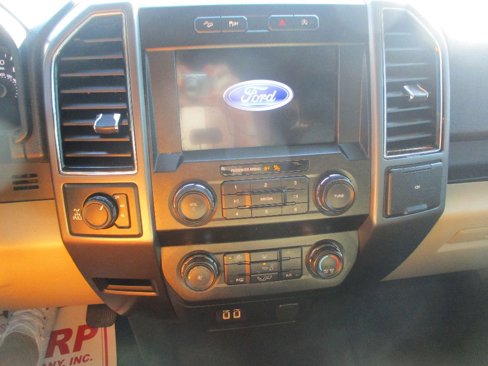 Used 2019 Ford F150 XLT w/ Equipment Group 301A Mid image 6