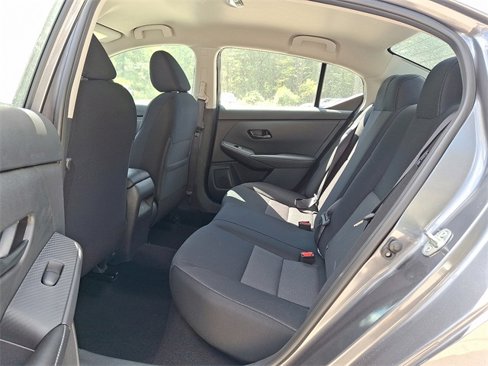 New 2025 Nissan Sentra SV w/ Trunk Package image 5