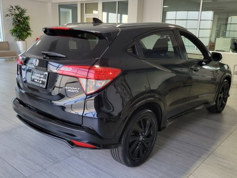 Used 2022 Honda HR-V Sport image 7