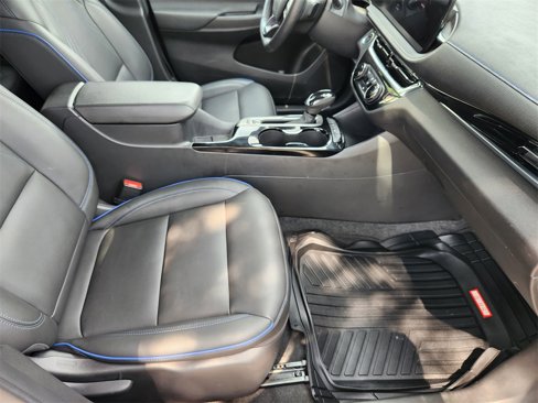 Used 2024 Buick Envista Sport Touring w/ Experience Buick Package image 12