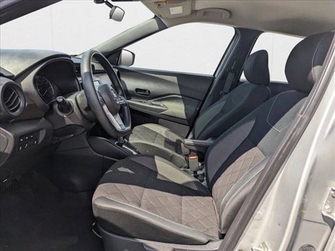 Used 2020 Nissan Kicks S image 16