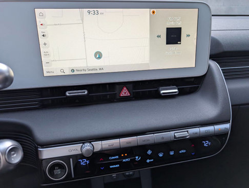 Used 2023 Hyundai Ioniq 5 SEL image 12