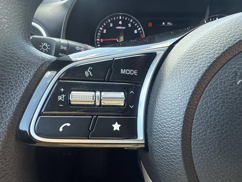 Used 2023 Kia Forte LXS image 27