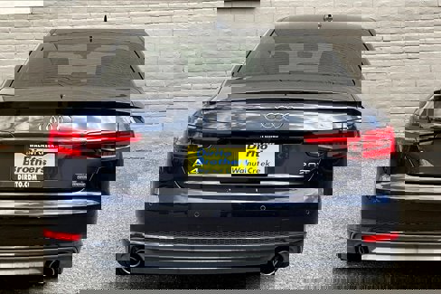 Used 2018 Audi A4 2.0T Premium Plus w/ Premium Plus Package image 3