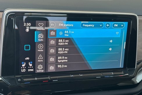 Used 2024 Volkswagen Atlas SE image 28