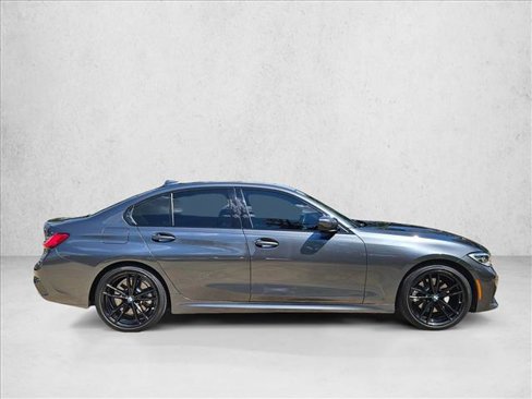 Used 2020 BMW 330i Sedan w/ M Sport Package image 4