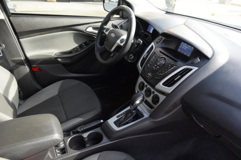 Used 2014 Ford Focus SE image 31