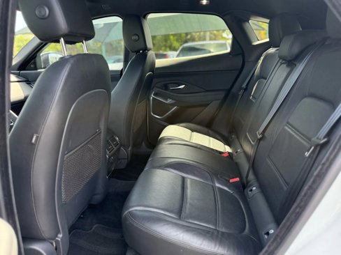 Used 2018 Jaguar E-PACE SE image 14