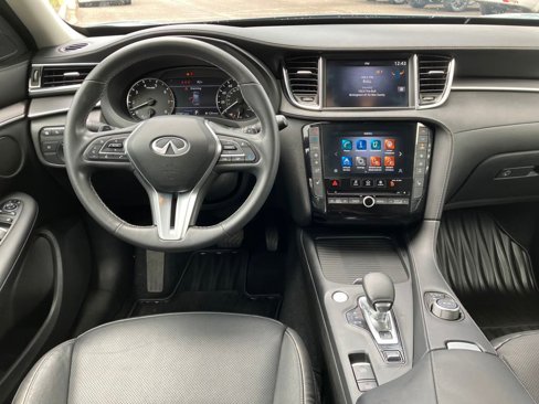 Certified 2022 INFINITI QX50 Luxe w/ Cargo Package image 2