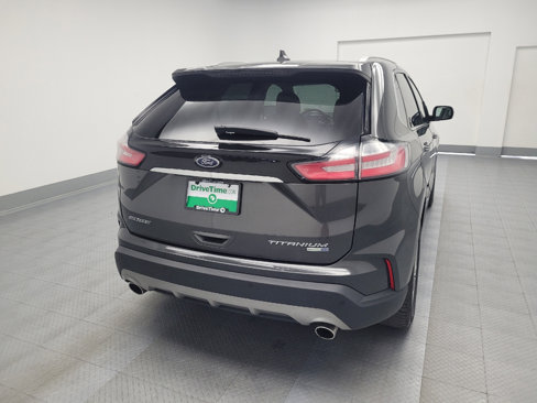Used 2019 Ford Edge Titanium image 7