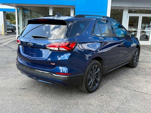 Used 2023 Chevrolet Equinox RS w/ RS Leather Package image 5