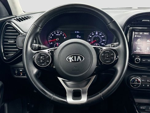 Used 2020 Kia Soul EX image 11