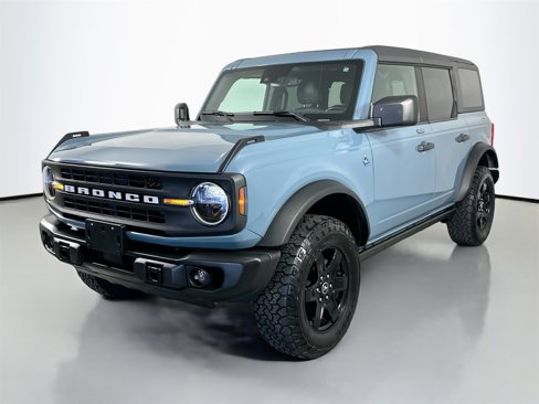 Used 2023 Ford Bronco Black Diamond image 1