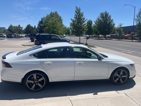 Used 2023 Honda Accord Sport image 4