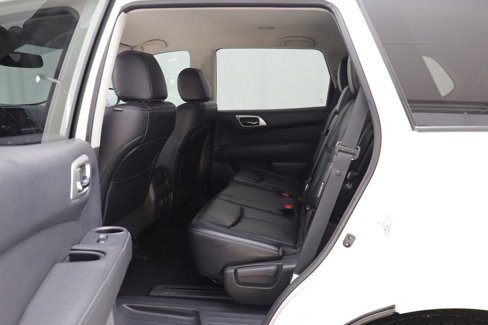 Used 2018 Nissan Pathfinder SL w/ Midnight Edition Package image 22