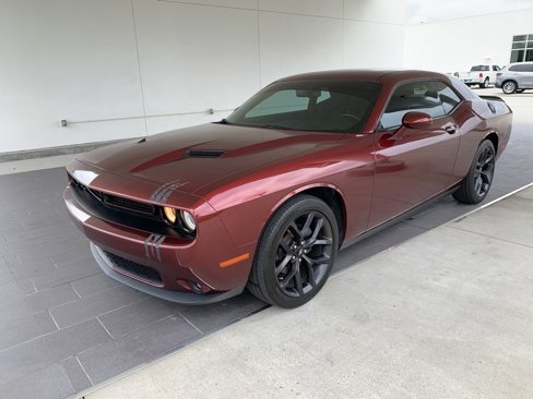 Used 2019 Dodge Challenger SXT w/ Blacktop Package image 2
