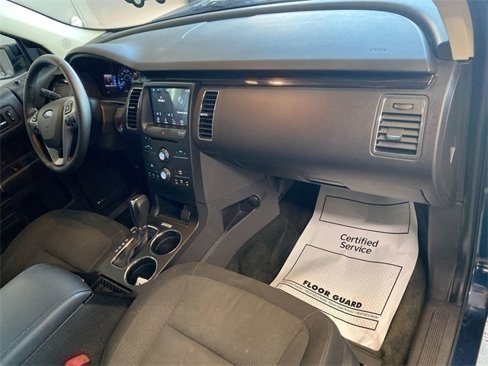 Used 2017 Ford Flex SEL image 25
