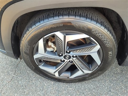 Used 2024 Hyundai Tucson Limited image 18
